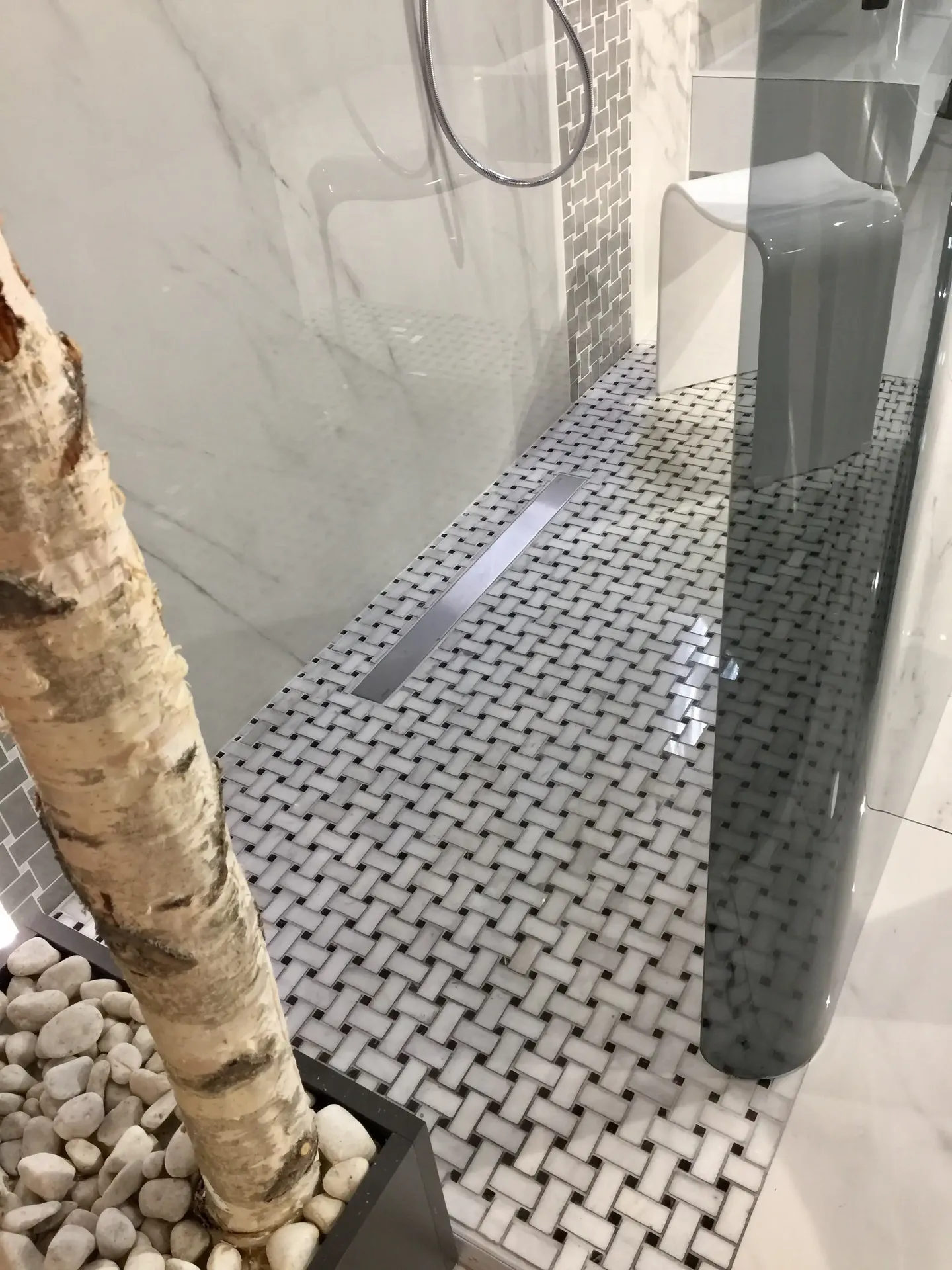 Peter & Stone — photo 2